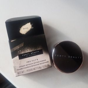 Travel Size Fenty Beauty Setting powder